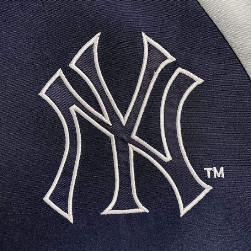 Jaqueta Supreme x New York Yankees Navy