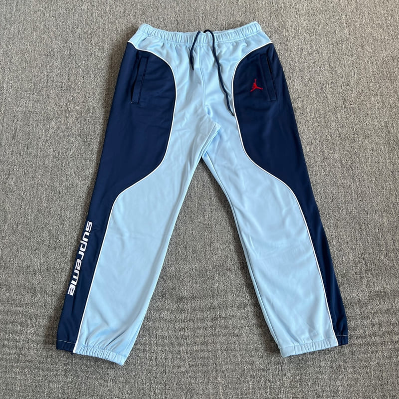 Conjunto Supreme x Jordan Tricot Track Blue