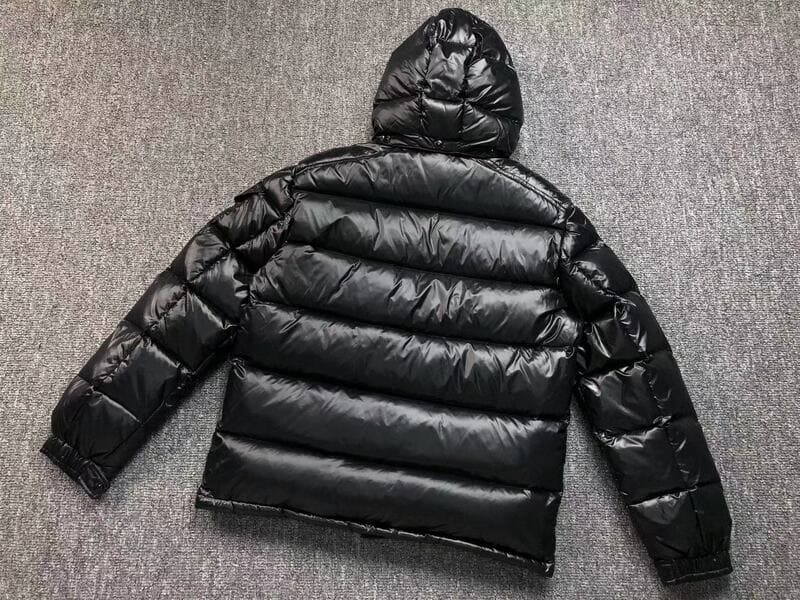 Jaqueta Moncler Maya Black