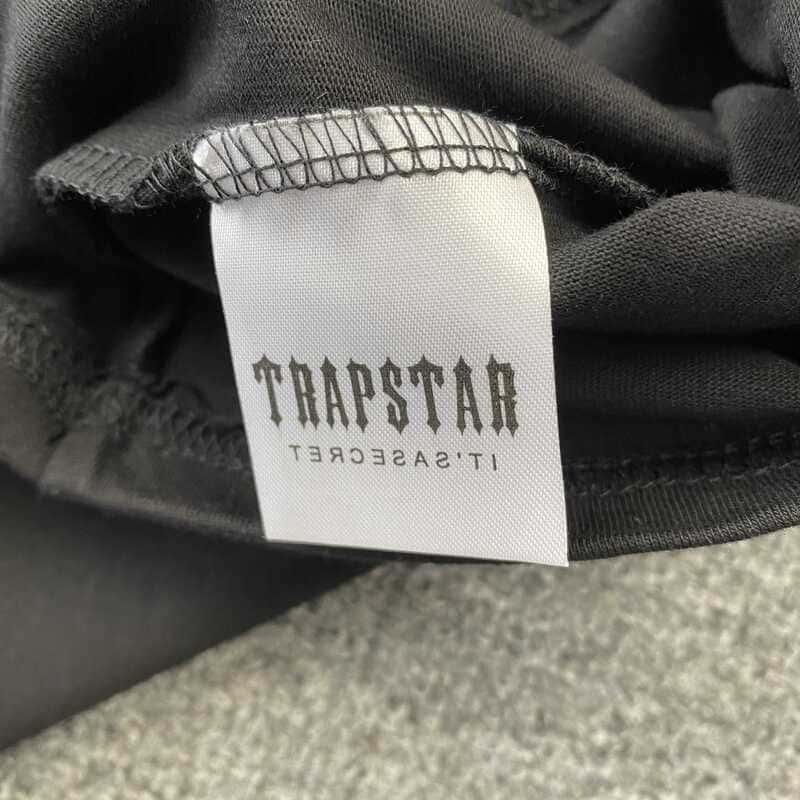 Camiseta Trapstar Chenille Decoded Candy