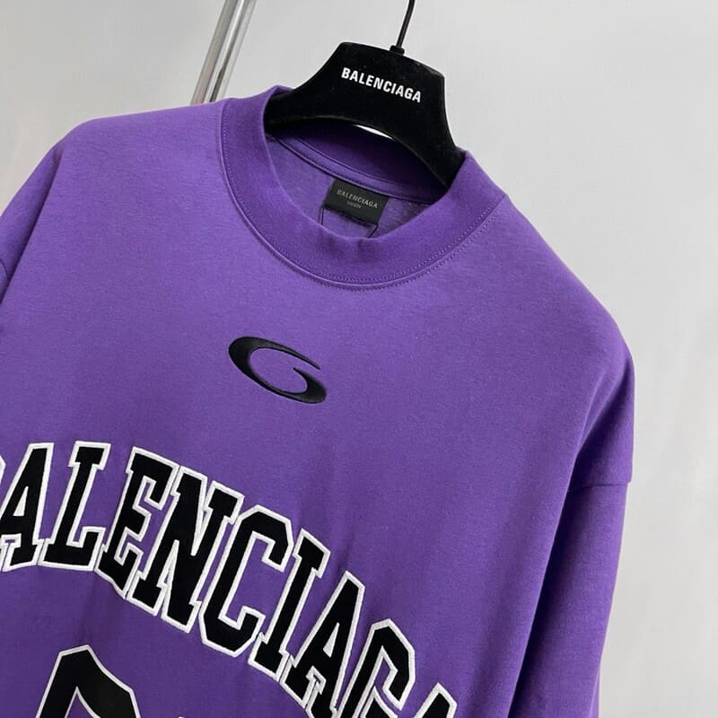 Camiseta Balenciaga Basketball Series Roxo