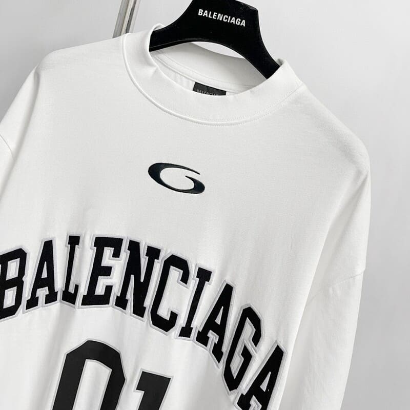 Camiseta Balenciaga Basketball Series Branco