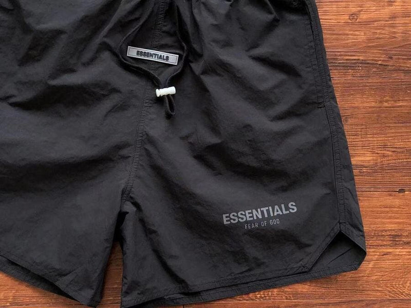 Shorts Fear of God Essentials Refletivo