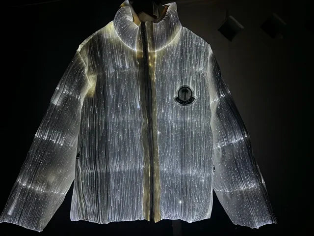 Jaqueta Palm Angels x Moncler Maya Lights Up The Future